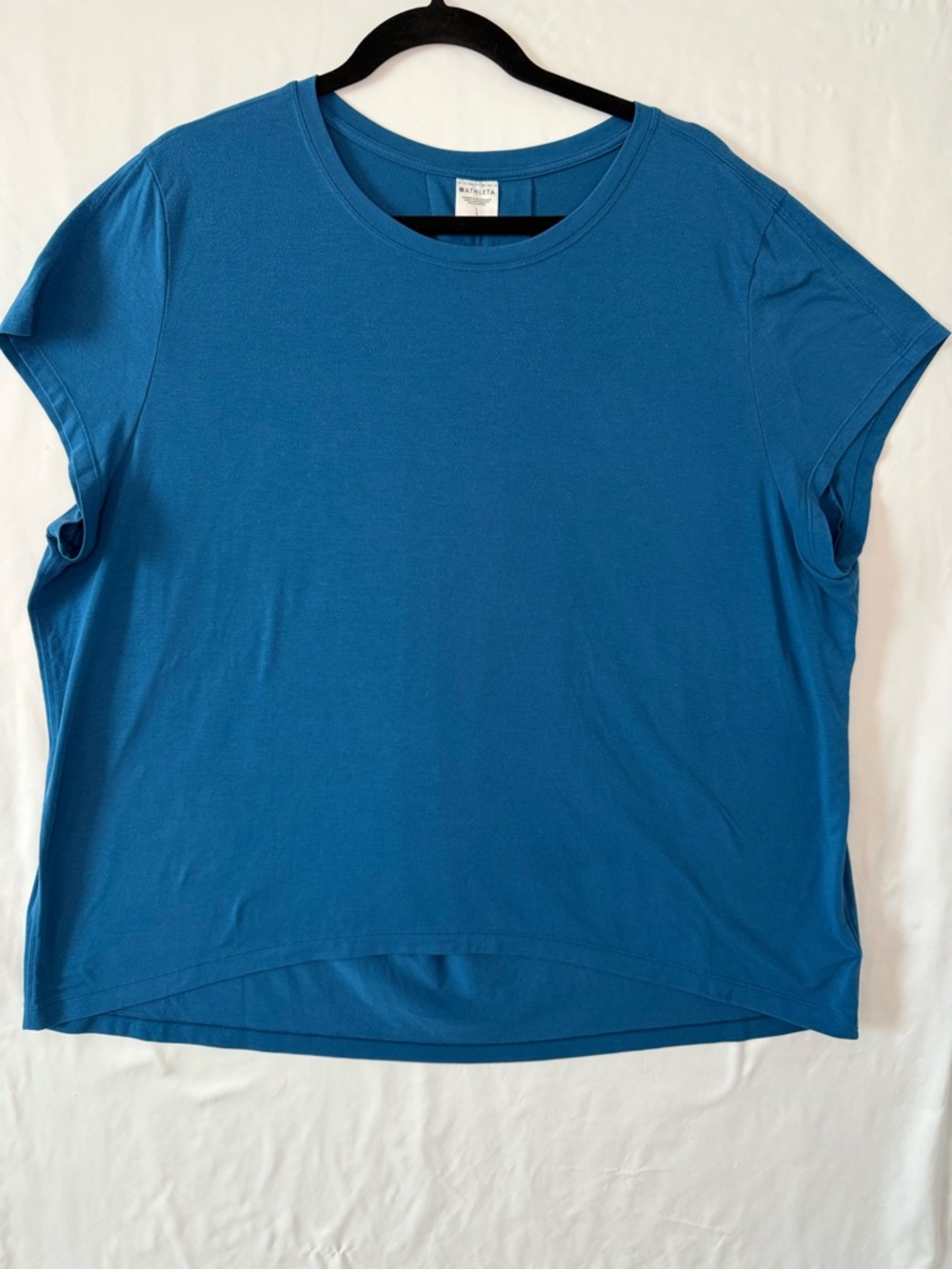 Athleta Short Sleeve Crew Tee in Deep Teal Blue